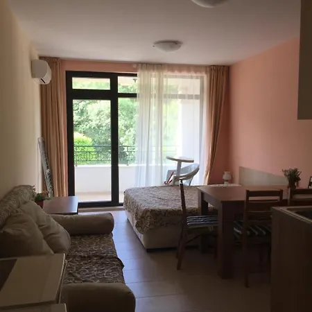 Appartement студия в “green Life”созопол.